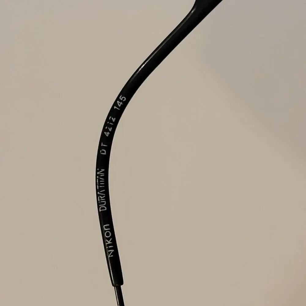 Nikon Duratitanium Eyeglasses DT4212  52x20x145 Black made in Japan